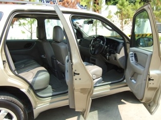 เจ้าของขายเอง MAZDA TRIBUTE 2.3 MZR ปี 06 ตัวท้อป สวยสุดๆ เช็คศูนย์ตลอดๆ จัดไฟแนนซได้เต็ม