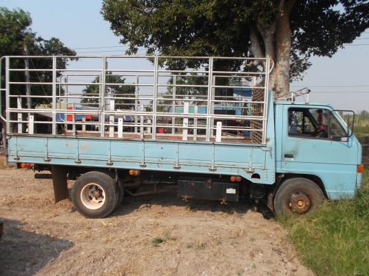 ขาย ISUZU NKR..รถห้างแท้ เกียร์ยาว เครื่อง 4BC2 ยาว 4.30 ม.