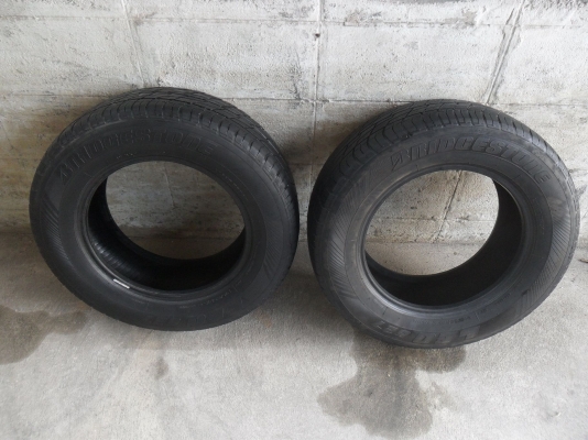 ยาง BRIDGESTONE 215/65R15 ปี10