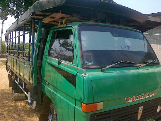 ขายรถโดยสารพร้อมวิ่งเครื่อง100ลงเล่มแล้ว