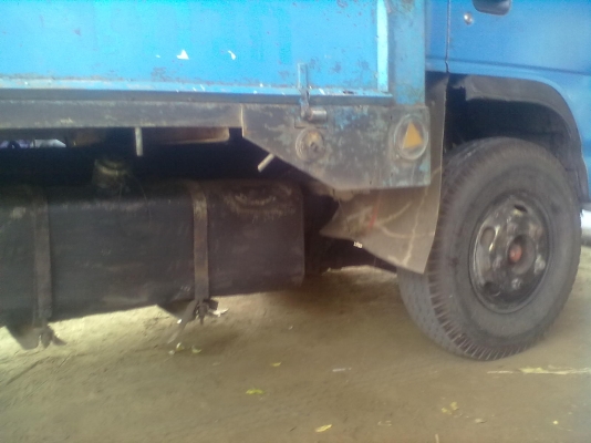 ขายรถ6ล้อ ISUZU  เครื่อง 4BE1 110แรง  หัวกาตูน ถูกๆๆ  เล่มทะเบียรเต็ม เอกสารพร้อมโอนลดสุดๆครับ