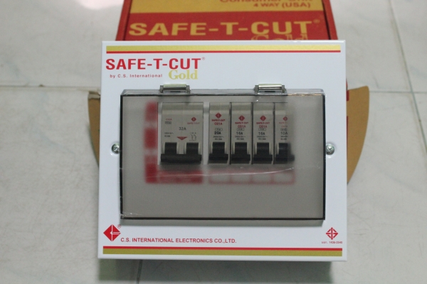 ตู้consumer unit ยี่ห้อ เซฟทีคัท 4 way 1เมน พร้อม4ลูกย่อยครับ