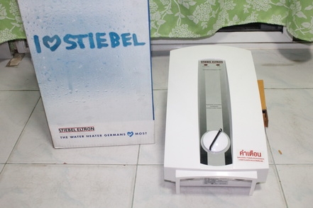 เครื่องทำน้ำร้อน Stiebel Eltron รุ่น DHA 4/8 ของใหม่ครับไม่เคยใช้งาน