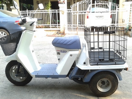 ขายรถ 3 ล้อ Honda Gyro-up เพิ่งมาจากญี่ปุ่น ยินดีรับบัตรเครดิตและผ่อนสินค้า