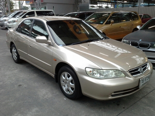 ขาย honda accord ปี2002 ราคา 370,000 บาท