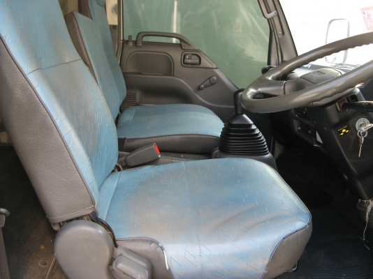 ขาย 6 ล้อ อีซูซุ NPR 130 แรง ยาว 5 ม.ปี 2006 สภาพสวยจัด เครื่องแน่น สนใจติดต่อ 081-9425443 รถสวย บ้านสิงห์