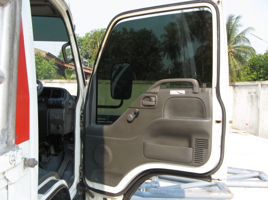 ขาย 6 ล้อ อีซูซุ NPR 130 แรง ยาว 5 ม.ปี 2006 สภาพสวยจัด เครื่องแน่น สนใจติดต่อ 081-9425443 รถสวย บ้านสิงห์