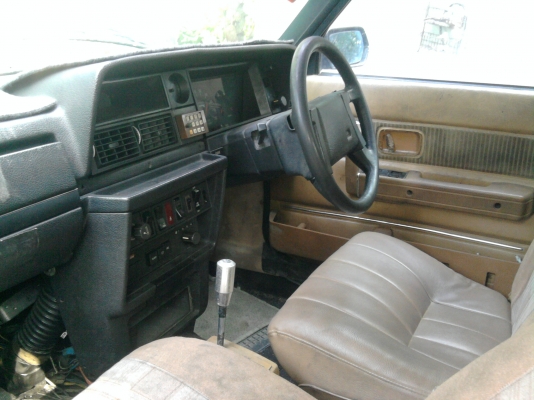 ขาย วอลโว่ 244 เครื่องเจ ลงเล่มแล้ว ติดแก๊สแล้ว เกียร์ออร์โต้ พ.พาวเวอร์