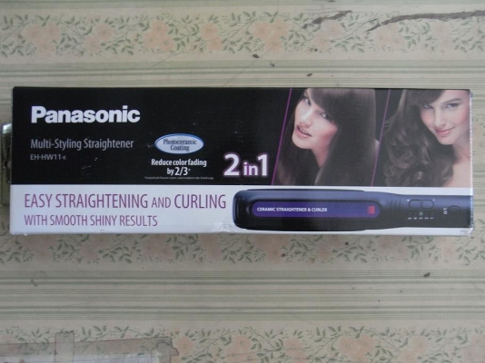 ขายเครื่องหนีบผมตรง Panasonic รุ่น EH-HW11-k สภาพใหม่มากซื้อมาใช้ไป 3 ครั้ง ขอขายครึ่งราคาของใหม่