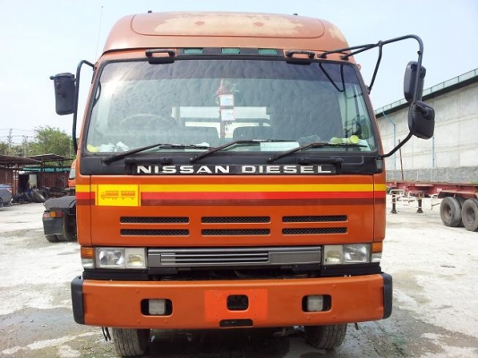 ขายNISSAN UD 6 ล้อหัวลาก 750,000 บาท