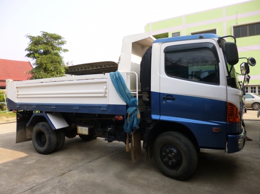 รถบรรทุก 6 ล้อดั้ม ยี่ห้อ HINO MEGA รุ่น FC4JERA รถบรรทุก 6 ล้อดั้ม ยี่ห้อ HINO MEGA รุ่น FC4JERA