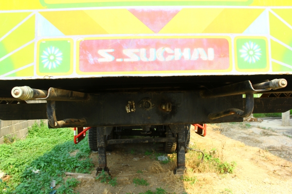 ขายหางเซมิดั้ม  2  เพลา   หางใหม่ ผลิตโดยบริษัท  ส.สุชัย  จำกัด  จังหวัดนครปฐม