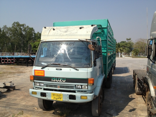 อีซูซุ 240 แรง ไม่ดั๊ม แม่ลูกพนัส เครื่องดี เกียร์ดี