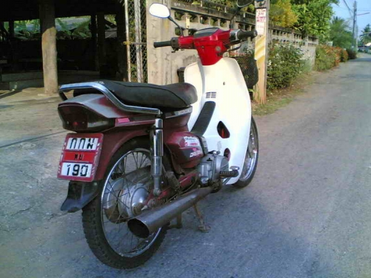 ขายดรีมคุรุ เล่มทะเบียนพร้อมชุดโอนเครื่องดีพอใช้อะไล่เดิม รถปี 32 ทะเบียนขาดปี 54 ขาย 11500 บาท