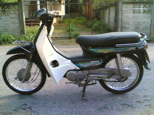 ขายดรีม C100 หรือดรีมตูดมลเล่มทะเบียนพร้อมชุดโอนเครื่องดีรถปี 38 ขาย 8900 บาท ขายดรีม C100 หรือดรีมตูดมลเล่มทะเบียนพร้อมชุดโอนเครื่องดีรถปี 38 ขาย 8900 บาท