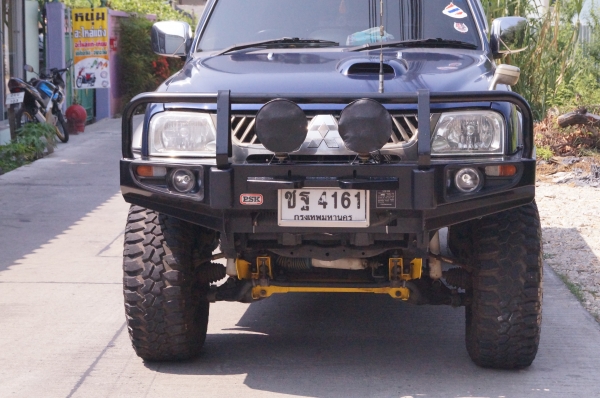 STRADA GRANDIS 2.8 TURBO 4WD ปี 2003 STRADA GRANDIS 2.8 TURBO 4WD ปี 2003