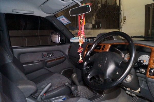 STRADA GRANDIS 2.8 TURBO 4WD ปี 2003 STRADA GRANDIS 2.8 TURBO 4WD ปี 2003