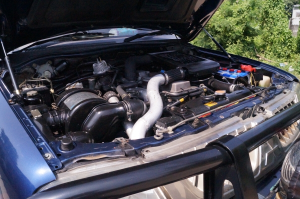 STRADA GRANDIS 2.8 TURBO 4WD ปี 2003 STRADA GRANDIS 2.8 TURBO 4WD ปี 2003