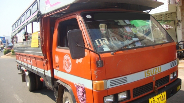 115 แรง issuzu  ช่วงยาว ครื่อง 4BD1 เครื่องนอก