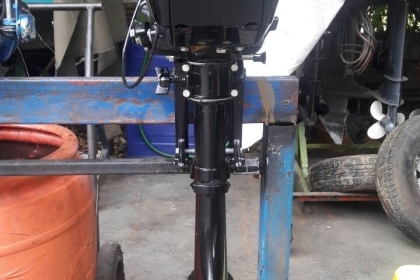 ขายเครื่องเรือ MERCURY 2 แรง สภาพใหม่มาก เก่าญี่ปุ่น เครื่องยนต์สมบูรณ์ ราคา 15,500