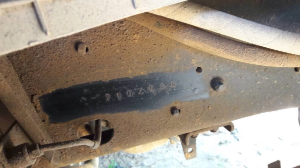 ขายเหมารวม 3 รายการ 1.KOMATSU PC50UU 2.รถบรรทุก 6 ล้อดัมพ์ ISUZU NPR 115 3.หางสาลี่ 4 ล้อ ราคา 450000