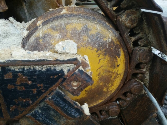 ขายรถแทรคเตอร์ CAT D4H ตีนตะขาบ ซีรีย์ 2 ไม่มีเอกสาร ราคา 550000