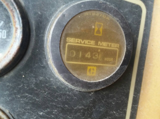 ขายรถแทรคเตอร์ CAT D4H ตีนตะขาบ ซีรีย์ 2 ไม่มีเอกสาร ราคา 550000