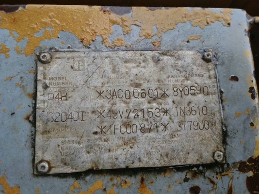 ขายรถแทรคเตอร์ CAT D4H ตีนตะขาบ ซีรีย์ 2 ไม่มีเอกสาร ราคา 550000