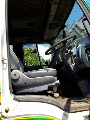 ขายรถบรรทุก 10ล้อ HINO  เพลาเดียว