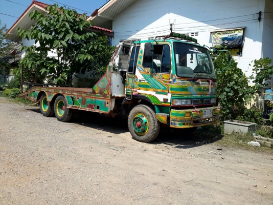 ขายรถบรรทุก 10ล้อ HINO  เพลาเดียว