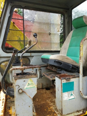 ขายรถแบคโฮ SUMITOMO LS1600FJ เท่ารถ 60 ราคา 380000