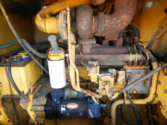 ขายรถเกรด CAT 130G เอกสารอินวอย ซีเรียล 12W 457 ราคา 1950000