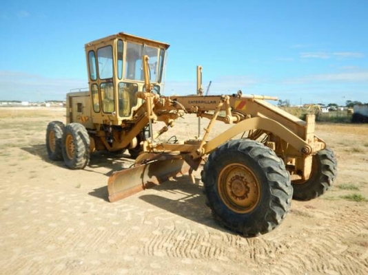 ขายรถเกรด CAT 130G เอกสารอินวอย ซีเรียล 12W 457 ราคา 1950000