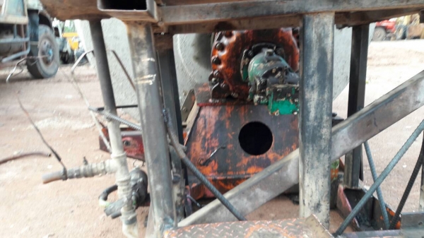 ขาย โม่ปูน 5 คิว โม่ตรง สภาพพร้อมใช้งาน อุปกรณ์ครบ ยกขึ้นใส่รถได้เลย ราคาคุยกันได้ครับ ขาย โม่ปูน 5 คิว โม่ตรง สภาพพร้อมใช้งาน อุปกรณ์ครบ ยกขึ้นใส่รถได้เลย ราคาคุยกันได้ครับ