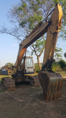 ขายรถขุดแบ็คโค โคมัสสุ pc200-5ไฟฟ้าตัด เครื่องเดิม บูมสวย เอวดี คอนโทรลยาว สภาพลงงานได้