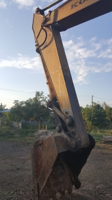 ขายรถขุดแบ็คโค โคมัสสุ pc200-5ไฟฟ้าตัด เครื่องเดิม บูมสวย เอวดี คอนโทรลยาว สภาพลงงานได้