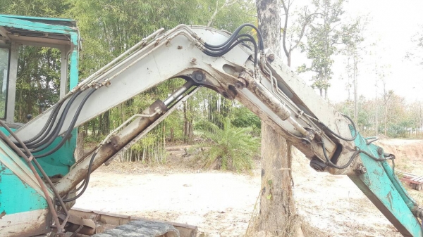 ขาย แบคโฮ KOMATSU PC75UU-1 เอกสารสัญญาซื้อขาย รถใช้งานอยู่เป็นประจำครับ