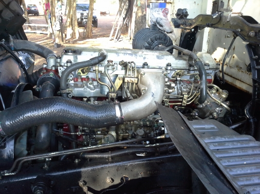 ขายด่วน รถ 6 ล้อ HINO MEGA FG1J สภาพพร้อมใช้งาน