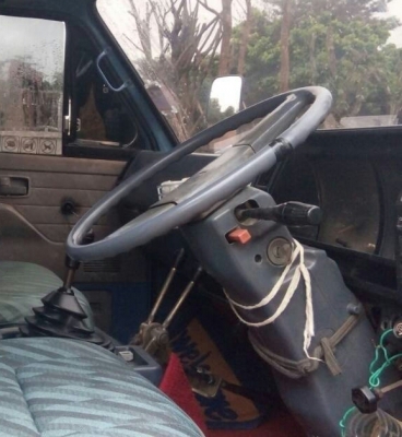 หกล้อ อีซูซุ NPR59LU5 FM115ปี38ดั้ม5คิว สั่งลุยแท้ สภาพพร้อมลุยงาน ทะเบียนพร้อมโอน หกล้อ อีซูซุ NPR59LU5 FM115ปี38ดั้ม5คิว สั่งลุยแท้ สภาพพร้อมลุยงาน ทะเบียนพร้อมโอน