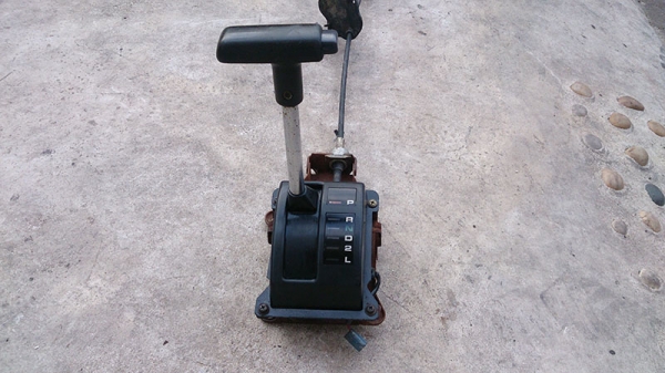 ขายคันเกียร์ออโต้ทรงตัวทีใส่รถคลาสสิค