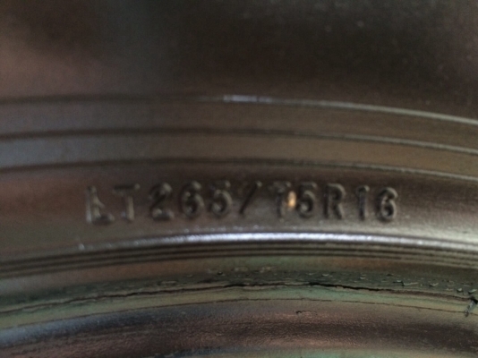 ยาง mud cooper 265/75/16 ปี 13 ยาง mud cooper 265/75/16 ปี 13