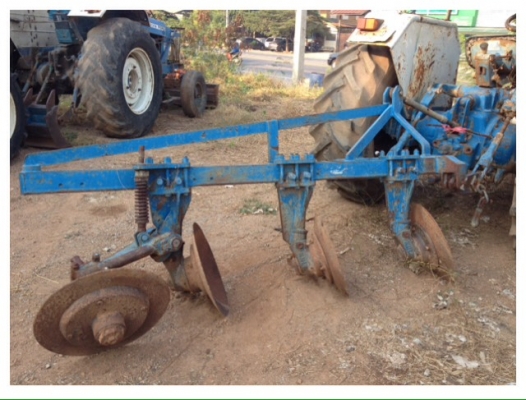 ขายรถแทรกเตอร์มือสอง