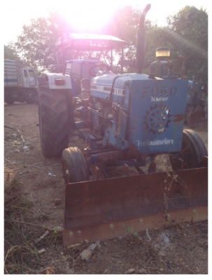 ขายรถแทรกเตอร์มือสอง