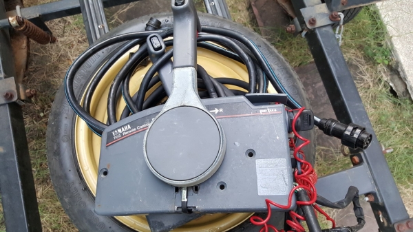 ขาย control YAMAHA 703