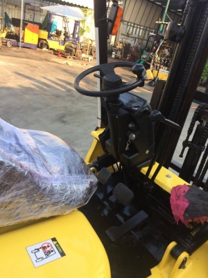 ขายโฟล์คลิฟ นำเข้าจากญี่ปุ่น มิตซู 2.5 ตัน 5 เมตร ดีเซล ออโต้ เครื่องเกียร์ดีมากๆพร้อมใช้งาน 094-4267888 จะเด็ด 260,000 ฿