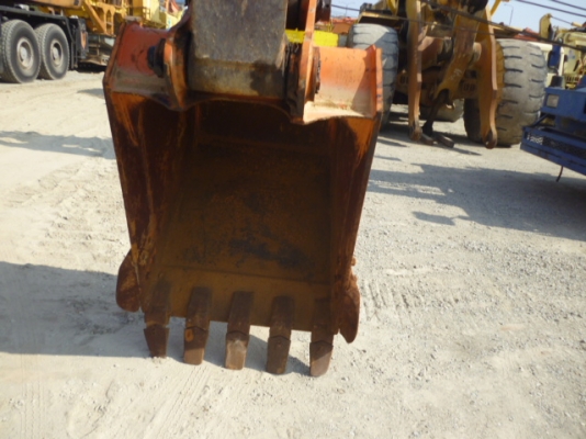 รถแบคโฮเก่าญี่ปุ่น ZX120 อาร์มพิเศษ ใบแทรค 60ซม.