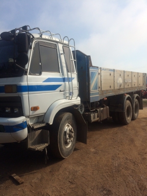 ขาย 10 ล้อ 2 เพลา ดัมพ์ 290 แรง Nissan UD 431 ขาย 10 ล้อ 2 เพลา ดัมพ์ 290 แรง Nissan UD 431