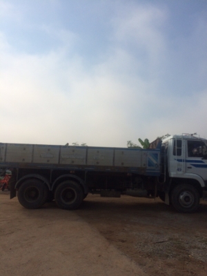 ขาย 10 ล้อ 2 เพลา ดัมพ์ 290 แรง Nissan UD 431 ขาย 10 ล้อ 2 เพลา ดัมพ์ 290 แรง Nissan UD 431