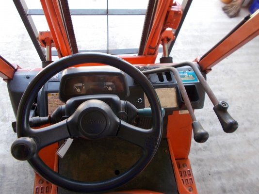 ขายFORKLIFT-TOYOTA รุ่น7