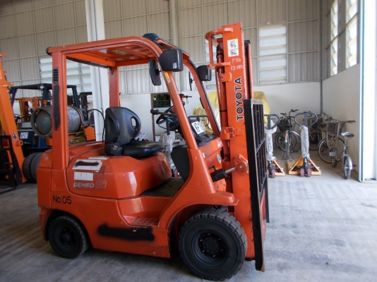 ขายFORKLIFT-TOYOTA รุ่น7